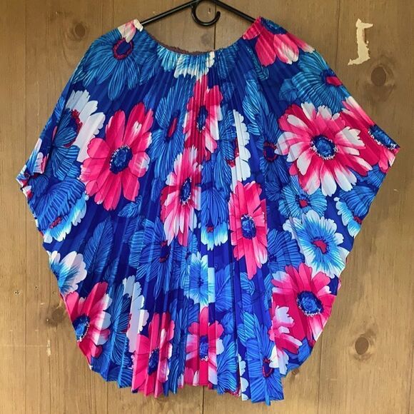 Unique Handmade Allover Pleated Blouse, S/M - Picture 1 of 5